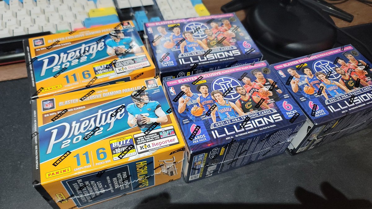 Ripping these! Join the stream! 
#nba #nfl #sportscards #panini #paniniprestige #paniniillusions #basketballcards #footballcards #smallstreamer #SupportSmallStreamers