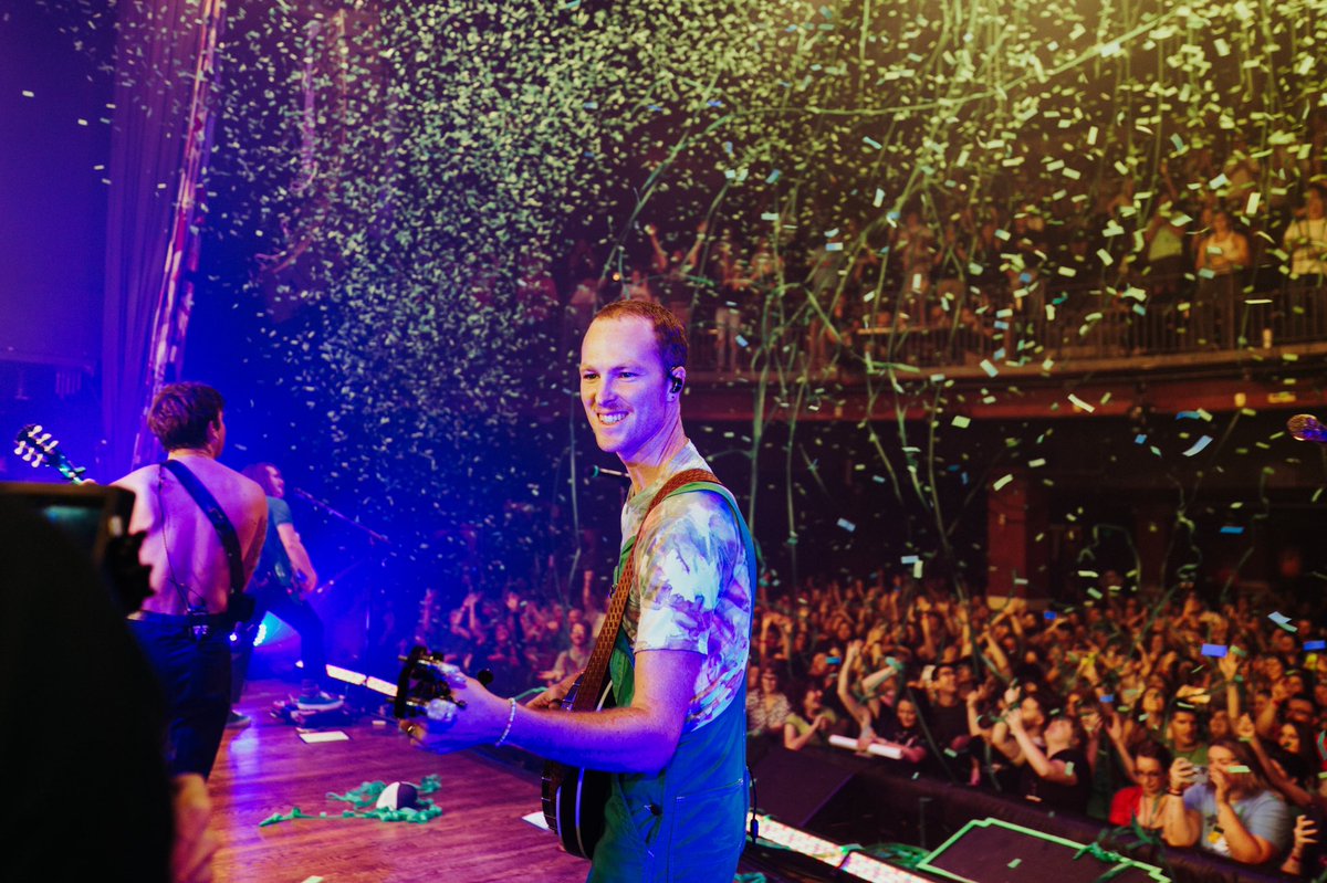 judahandthelion's tweet photo. Dallas 💚💚 Can't wait for Austin tonight!

📷 @sophiewilliamsphoto https://t.co/5QO8al0Lv5