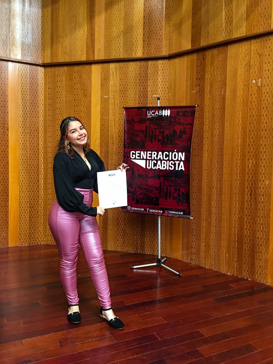 vppereira_'s tweet photo. Oficialmente coordinadora de planificación y logística de @GenUcab 🥺 feliz por un logro más https://t.co/HNPGjBK1N8