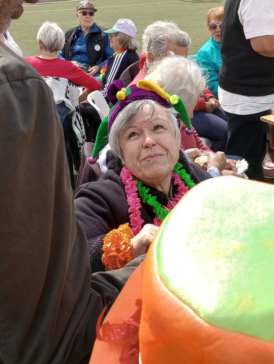 3framos's tweet photo. Ayer festejamos el #DiaDelJubilado en el #CEDEM4, con los centros de jubilados y pensionados de #3F
Pasamos un día con juegos, sorteos, kermesse, baile y ¡mucha alegría!
Muchas gracias a todos los centros que participaron, a los chicos de #TerceraEdad3F y de #Deportes. https://t.co/SKMspoDiUD