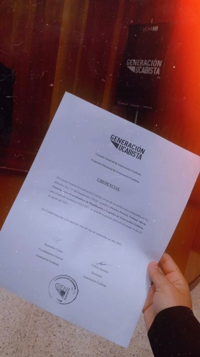 vppereira_'s tweet photo. Oficialmente coordinadora de planificación y logística de @GenUcab 🥺 feliz por un logro más https://t.co/HNPGjBK1N8
