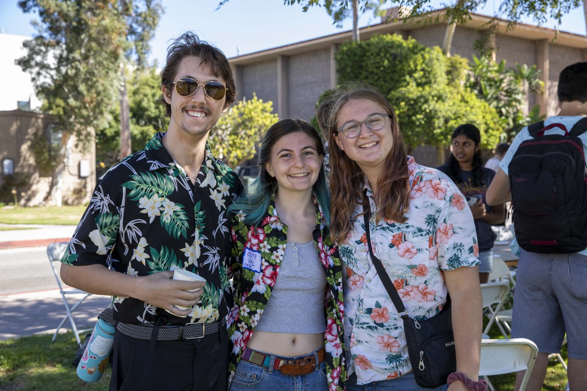 UCSB_CCS's tweet photo. Welcome back to campus! It was great seeing everyone at the 2022 CCS All College Meeting and best wishes for the year ahead! #UCSBCCS #CCSFunInTheSun https://t.co/YpTibmUxm1