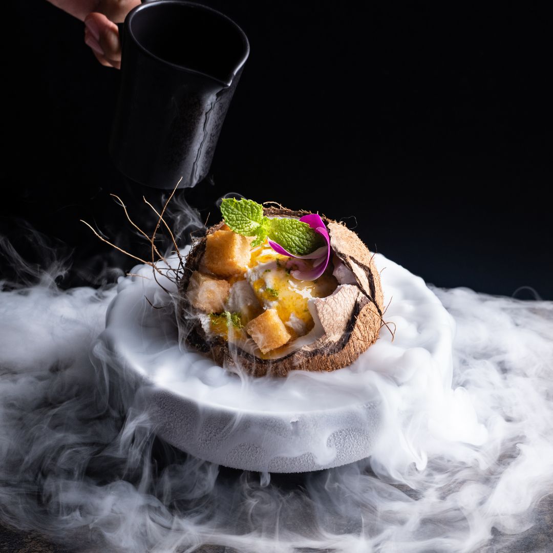HarrahsSoCal's tweet photo. If we were an emoji, we would be "π€€". #HarrahsSoCal #GRHellsKitchen #FunnerHK #HellsKitchen https://t.co/eYAb9sfJsk