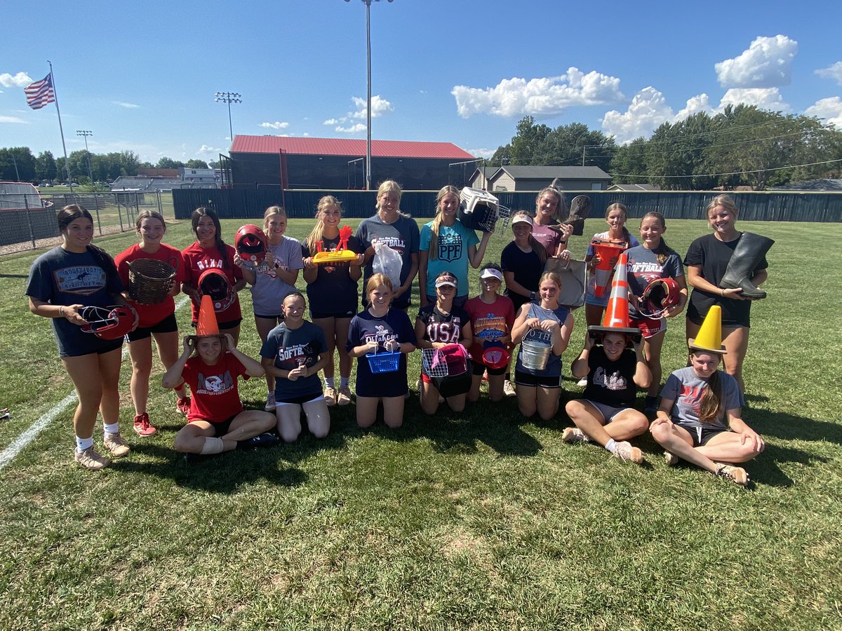 Since we play 8 games this week our Fun Day Friday had to be today, theme was anything but a glove!