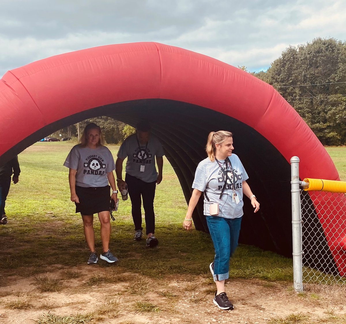 Adults and students enjoyed the singing, dancing, and counting laps together during our Fun Run event. There were smiles everywhere!
<a href="/PVESSmithfield/">Pleasant View Elementary School</a> <a href="/SmithfieldSchls/">Smithfield Schools</a> #MovingForwardTogether #PandaPride