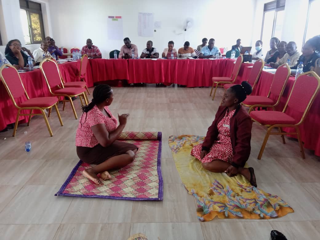 SeekGsp's tweet photo. Day 2 of GSP training of Health workers at Hoima Regional Referral Hospital.
#GSPtraining
#GSPforhealthworkers.
@Makerere
@MinofHealthUG
@WHOUganda
@UNAIDS
@USAIDEastAfrica https://t.co/9LiHGuLzaw