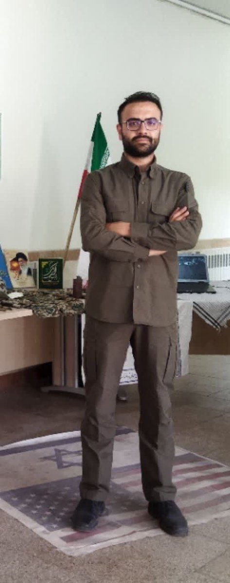 پوریا افرا tweet media