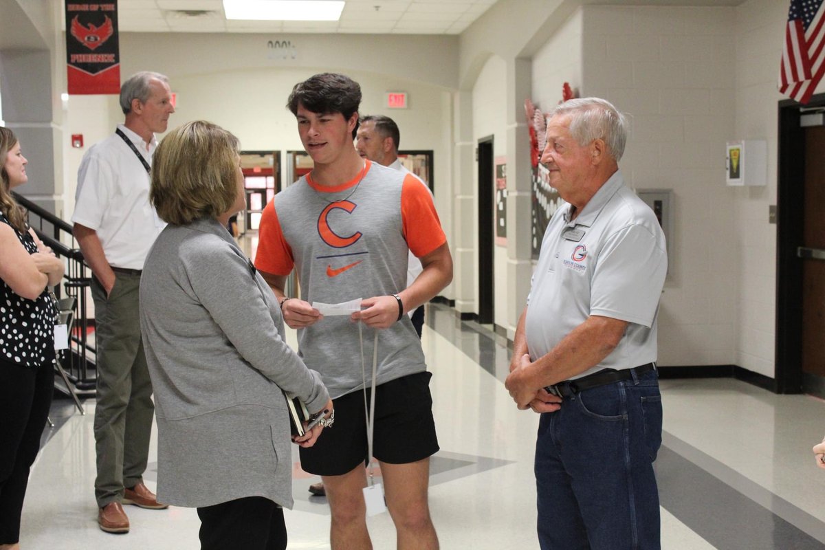 GordonCoSchools's tweet photo. Members of the Gordon County Schools Board of Education recently participated in the Look, Listen, and Learn Tour, visiting all GCS middle and high schools.
#GoCoSchools #OneBIGFamily #GETGCS https://t.co/dRUAyTIfdc