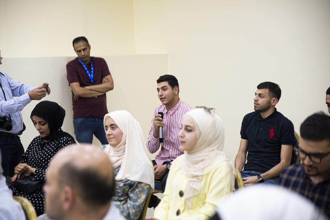 HollyBenner_wbg's tweet photo. Great visit to #sahab today with #MinistryofLabor and #rampharma to see the National Employment Program #tashgheel supported by #WorldBankMENA in action. A growing partnership with the private sector to employ and skill #youth in growth sectors. https://t.co/X40IjpvzOP