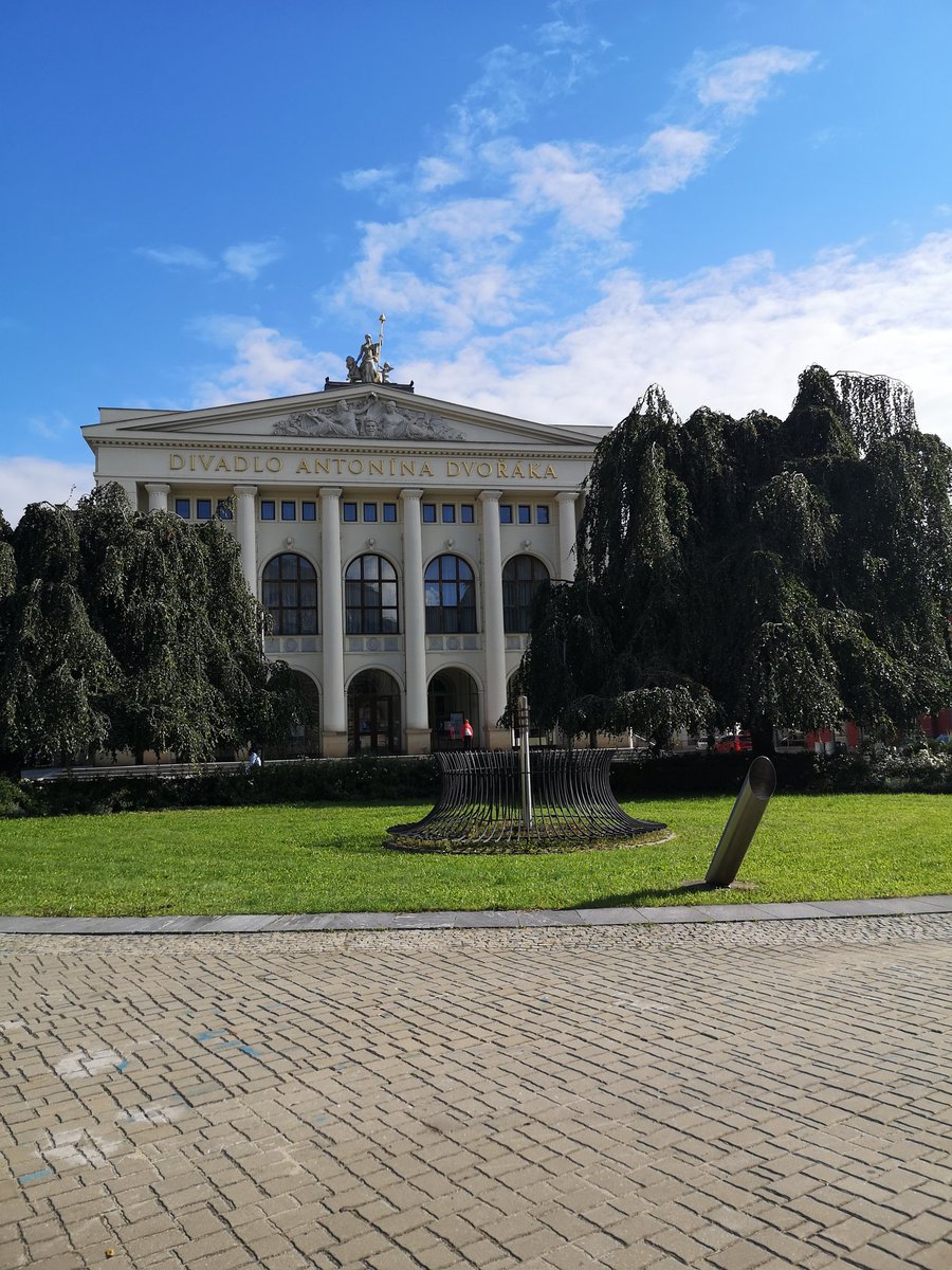 MayerovaMartina's tweet photo. Po několika letech setkání s bývalými kolegyněmi...
Bylo to fajn a tady máte krásnou Ostravu... #BOOSTRAVA https://t.co/LnbTSUwqQo