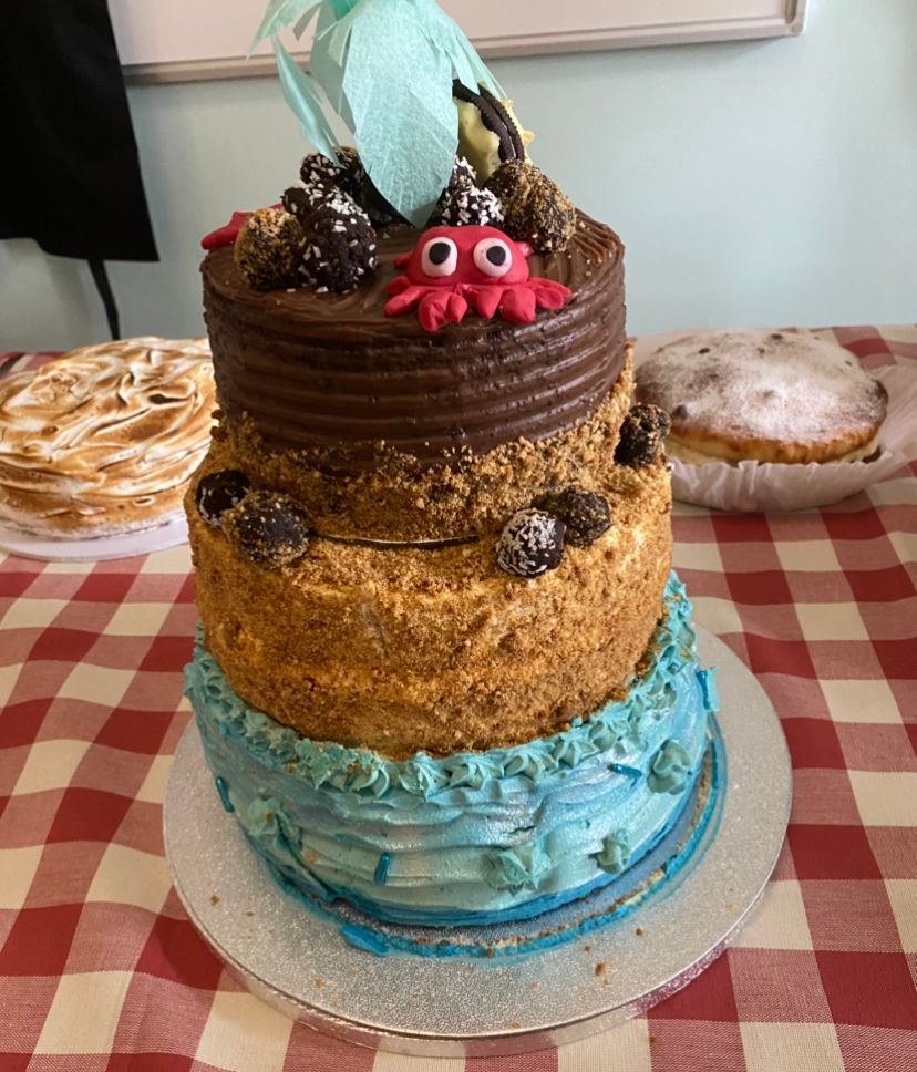 quecahen's tweet photo. Great turnout today, raising money for Derby Foodbank and Maternity Worldwide; 
Bake-Off RCM Derby Branch.
@MidwivesRCM @UHDBTrust https://t.co/WEsETiGRjS