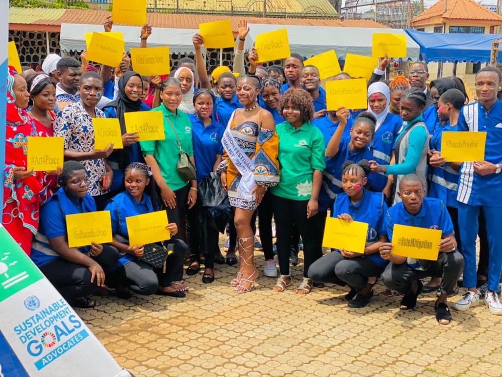 GLOBALVISIONAR5's tweet photo. We implemented the PEACE ARTS AND CULTURAL JAMBOREE PROJECT sponsored by @DefyhatenowWCA and @civic_watch using creative #Arts #PeaceWithoutColors #Act4Peace #HateMitigation @UN @sysyhouseoffame #PeaceIsPossible #Art4Peace @GlblCtzn #SDG16 https://t.co/n9jfMCai6w