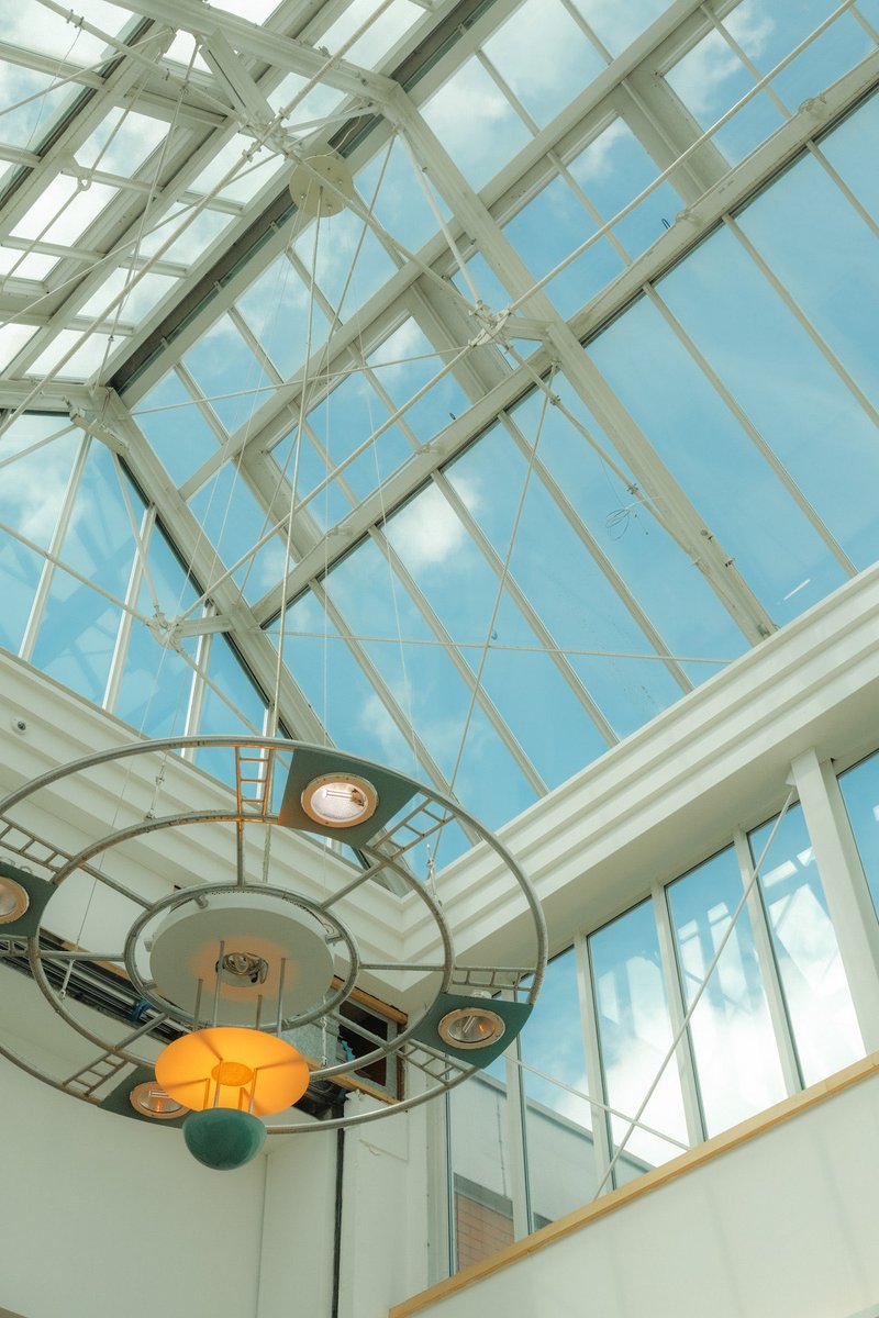 Lunch hour 📍 Oldham

#fujifilm #fujifilm_xseries #oldham #manchester #streetphotography #documentingbritain #documentaryphotography