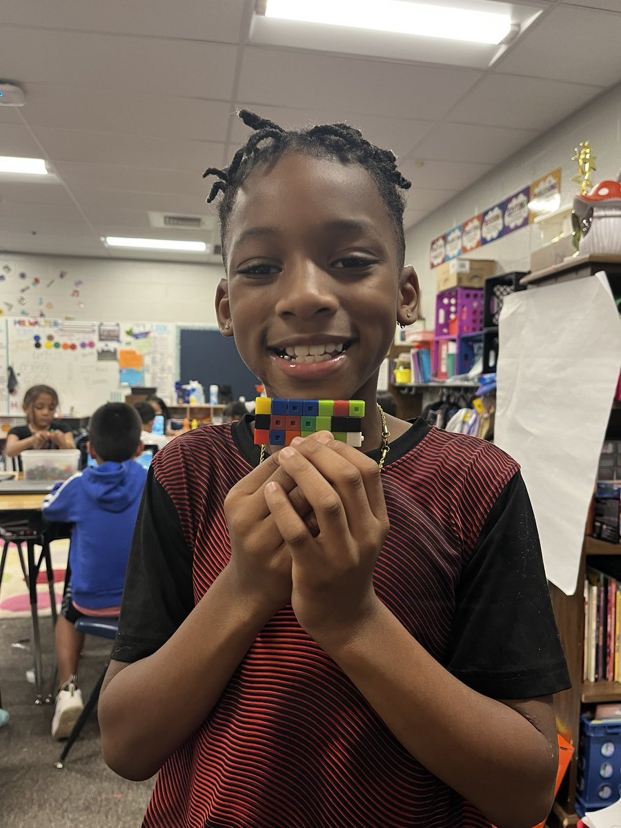 SWalter_Teach's tweet photo. Love seeing these smiles while learning!! #PSEIsThePlaceToBe https://t.co/C21O54TP67