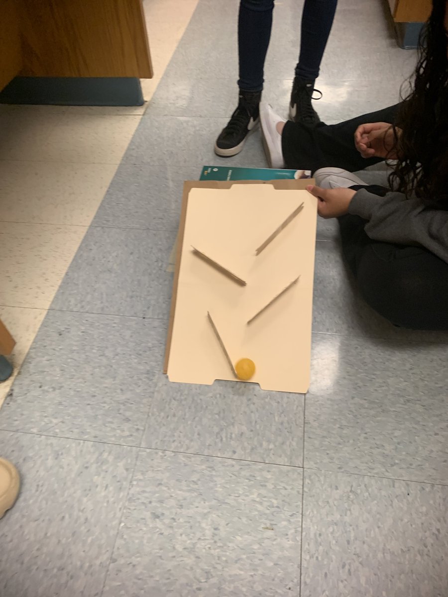 TuranoScience's tweet photo. Today we ran student designed experiments to start us on our  energy unit.  Everyone created their own investigation and did an excellent job executing them! #kreps #science https://t.co/GhXKJqacDl