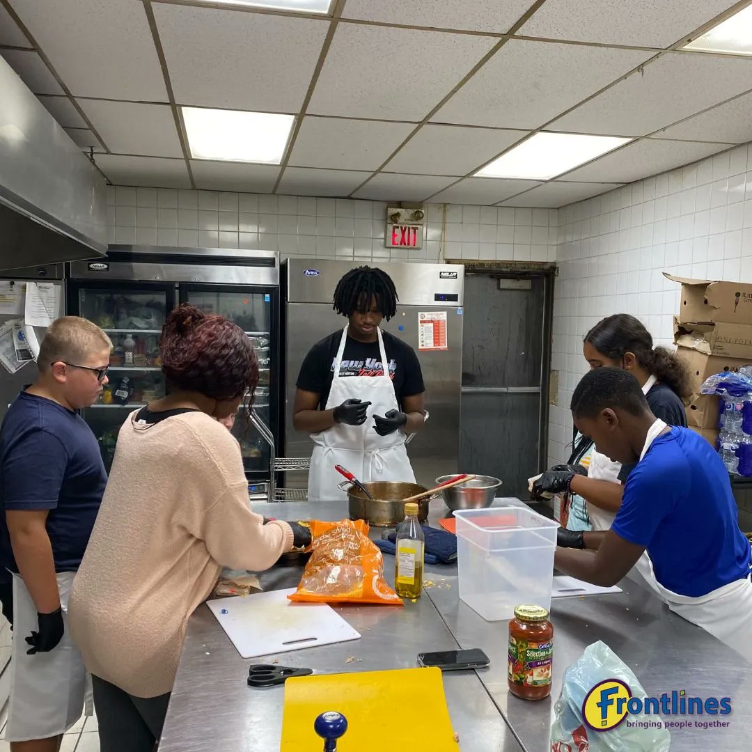 frontlinesto's tweet image. In our So you think you can cook childrens program, we had our youth get in the kitchen and make some delicious mini lasagna cups. Visit our website to learn more about how you can join in on the fun 😊 
#torontocook #torontoculinary #torontochef #torontofoodie #weston