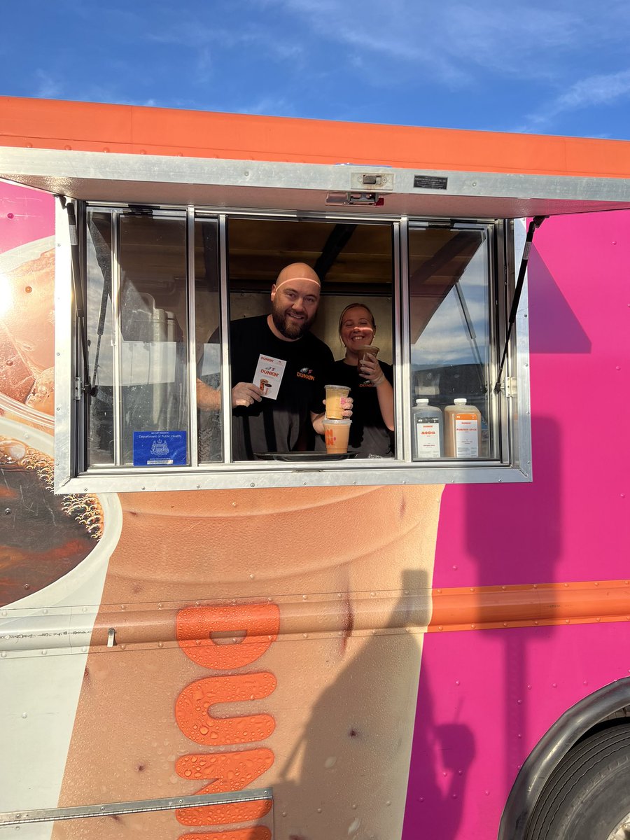 MrsKellySuarez's tweet photo. The Dunkin’ Community Cruiser came to BCS to serve us free coffee and give away gift cards! Every staff member was smiling this morning! 🧡💗😀 Thank you so much @dunkindonuts #StaffMoraleIsImportant https://t.co/nJIFSR37oc