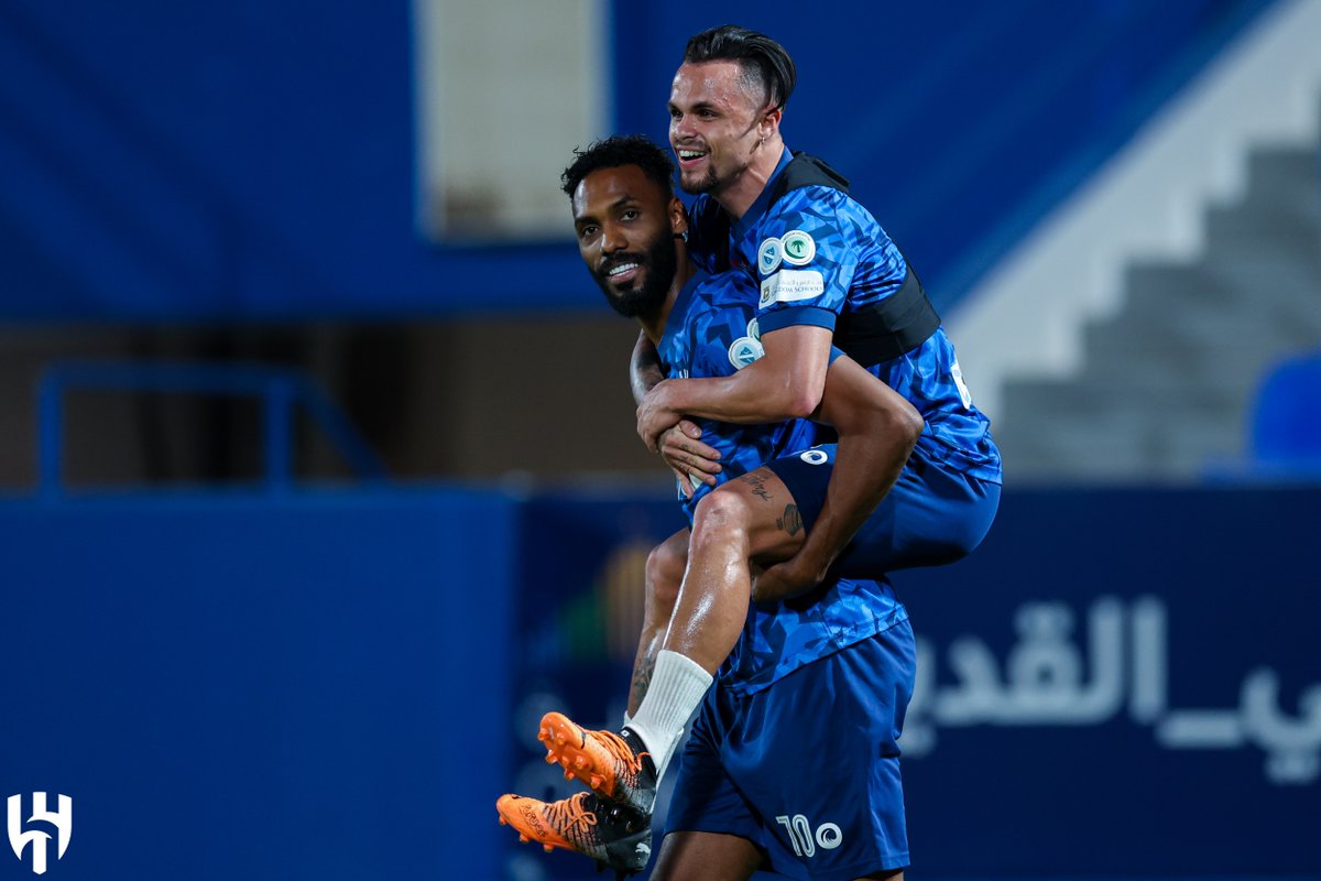 Alhilal_FC's tweet photo. 🔙 هلا بـ #الهلال 😍💙 https://t.co/2syqmEcsEK