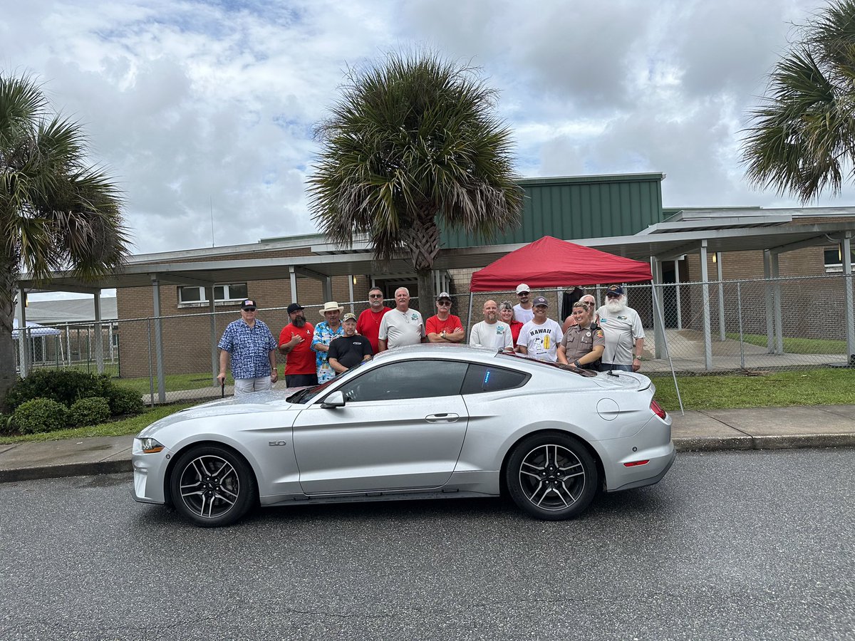 FHPJacksonville's tweet photo. Big shout out to Yulee Hornets Cheerleading team for the hosting a community safety event. We had a great time showcasing “Mustang Sally” with other beautiful vehicles. Good luck this year Hornets! @yuleehighcheer https://t.co/yPCD8UJCnX