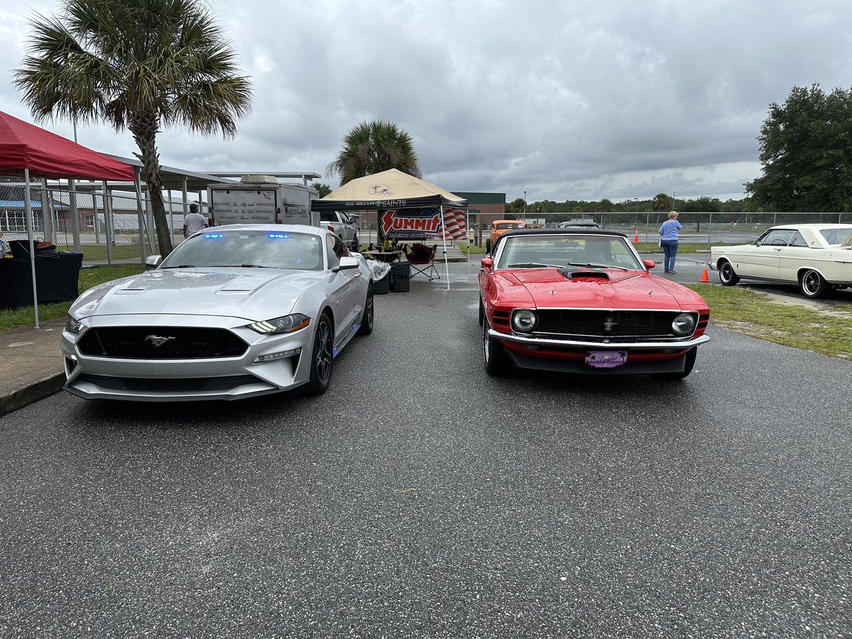 FHPJacksonville's tweet photo. Big shout out to Yulee Hornets Cheerleading team for the hosting a community safety event. We had a great time showcasing “Mustang Sally” with other beautiful vehicles. Good luck this year Hornets! @yuleehighcheer https://t.co/yPCD8UJCnX