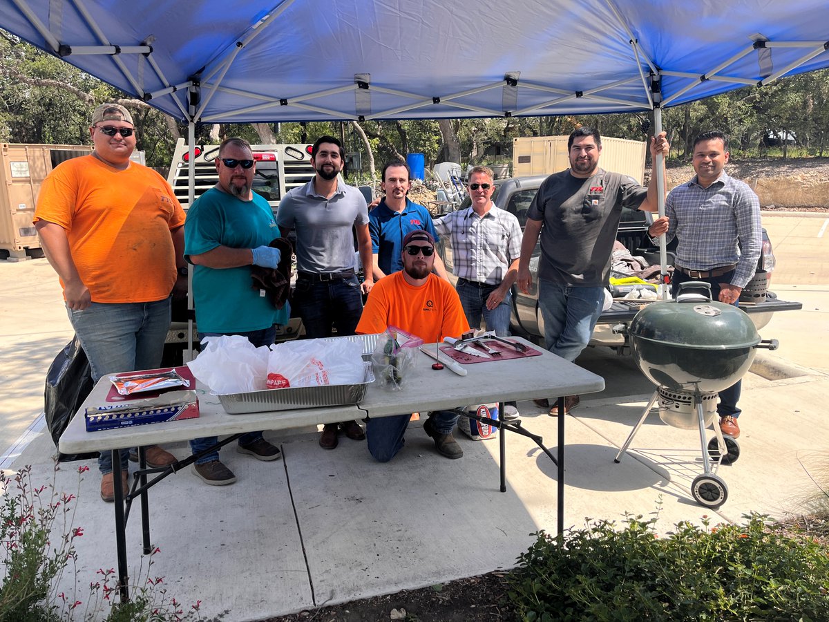 TTLInc's tweet photo. A little midday party for our September San Antonio birthdays! Happy birthday, team! https://t.co/vFPoaYIh90