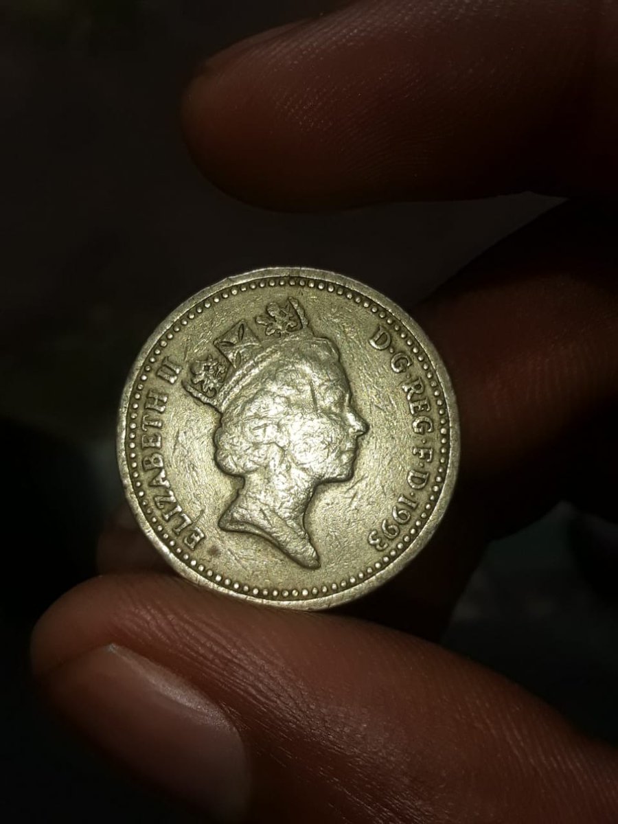 sandilehanise's tweet photo. Here are some of Queen Elizabeth's II old coins for sale 💰 https://t.co/s8ew61vmud