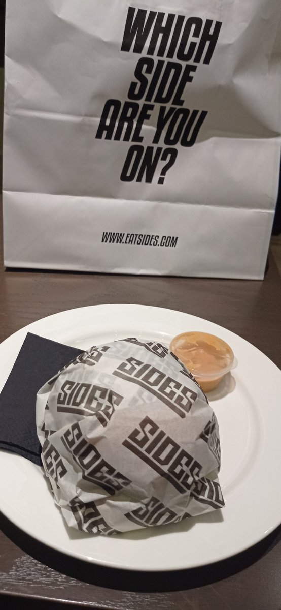 277_kk's tweet photo. @eatsides @Sidemen Bussin meal https://t.co/9UcQ7GUUZh