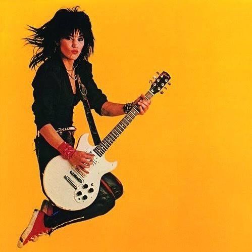 Joan Jett - I Love Rock \N Roll (Official Video) HAPPY  BIRTHDAY
1958 9.22 