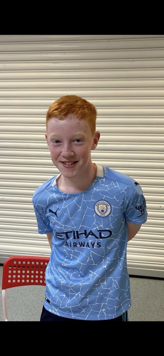 acwebst's tweet image. Hi @KevinDeBruyne - my son James has his 12th birthday  on the 26th of September and it would make his day if he could get a message!? TIA