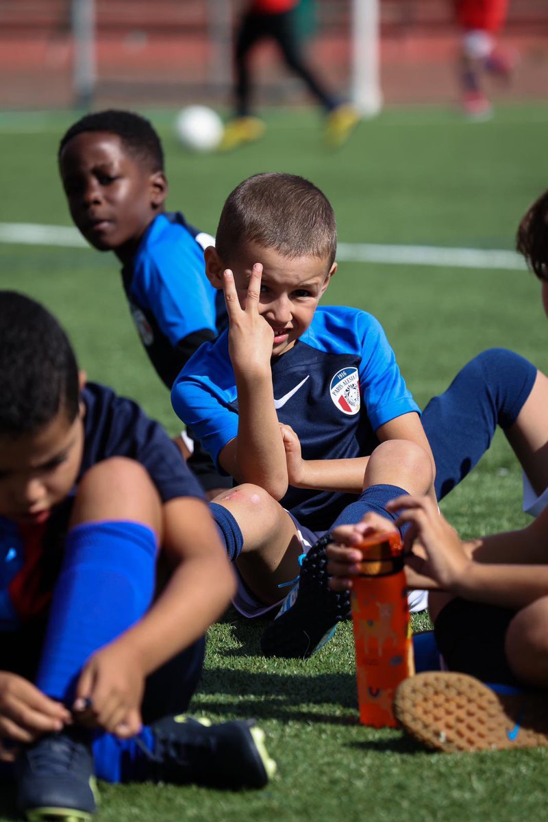 🔵🔴Nouvelle Saison, Nouvelle Dynamique,
Nouvelles tenues 🚀🔥#pafc #nike #yard #urbansoccer