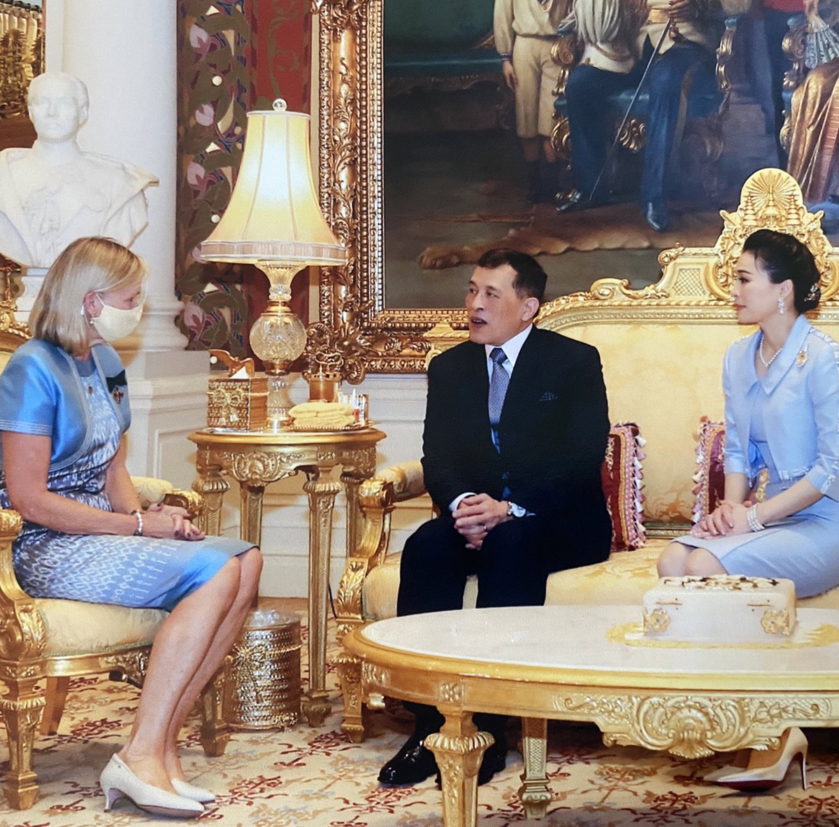 Rodsmo's tweet photo. With these final Thai memories I say goodbye to my Twitter followers who have taken an interest in my years as 🇳🇴ambassador to Thailand and Cambodia. Please follow me as ambassador-designate to Switzerland &amp;🇱🇮🇻🇦on @NorwayAmbCH, or remain with me on my personal account @Rodsmo 👋 https://t.co/hfQEzIKFTz