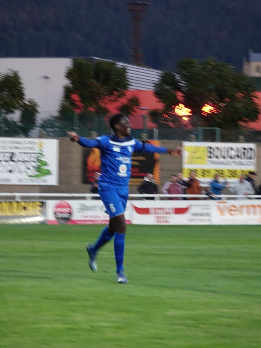 CA Pontarlier tweet media