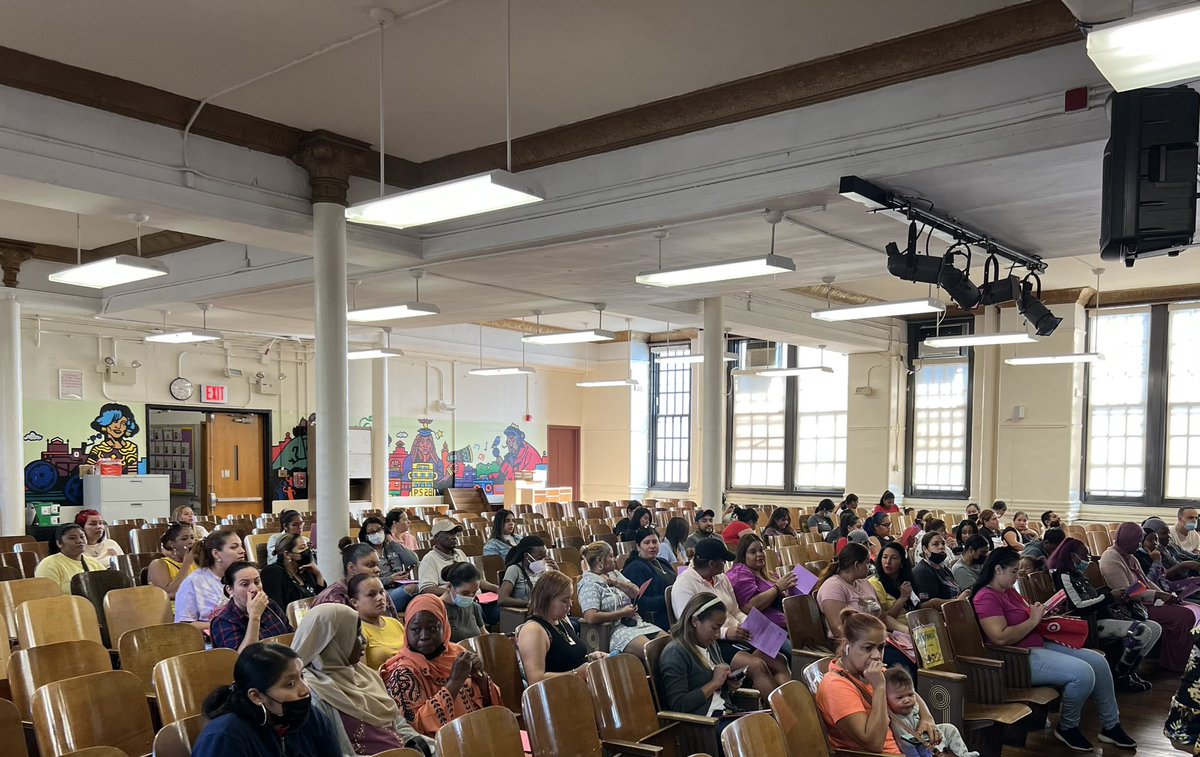 Ps28S's tweet photo. #Ps28XMtHope Principal Lothian and his administration welcome back parents for the first in person Parent TownHall and Parent Association meeting! #bronxstrong #parentsupport #gettingbacktonormal @NYCSchools @uftdistrict9 @UFT_Elementary @CSD9Bronx @Htown76 https://t.co/NScNXIYMpk