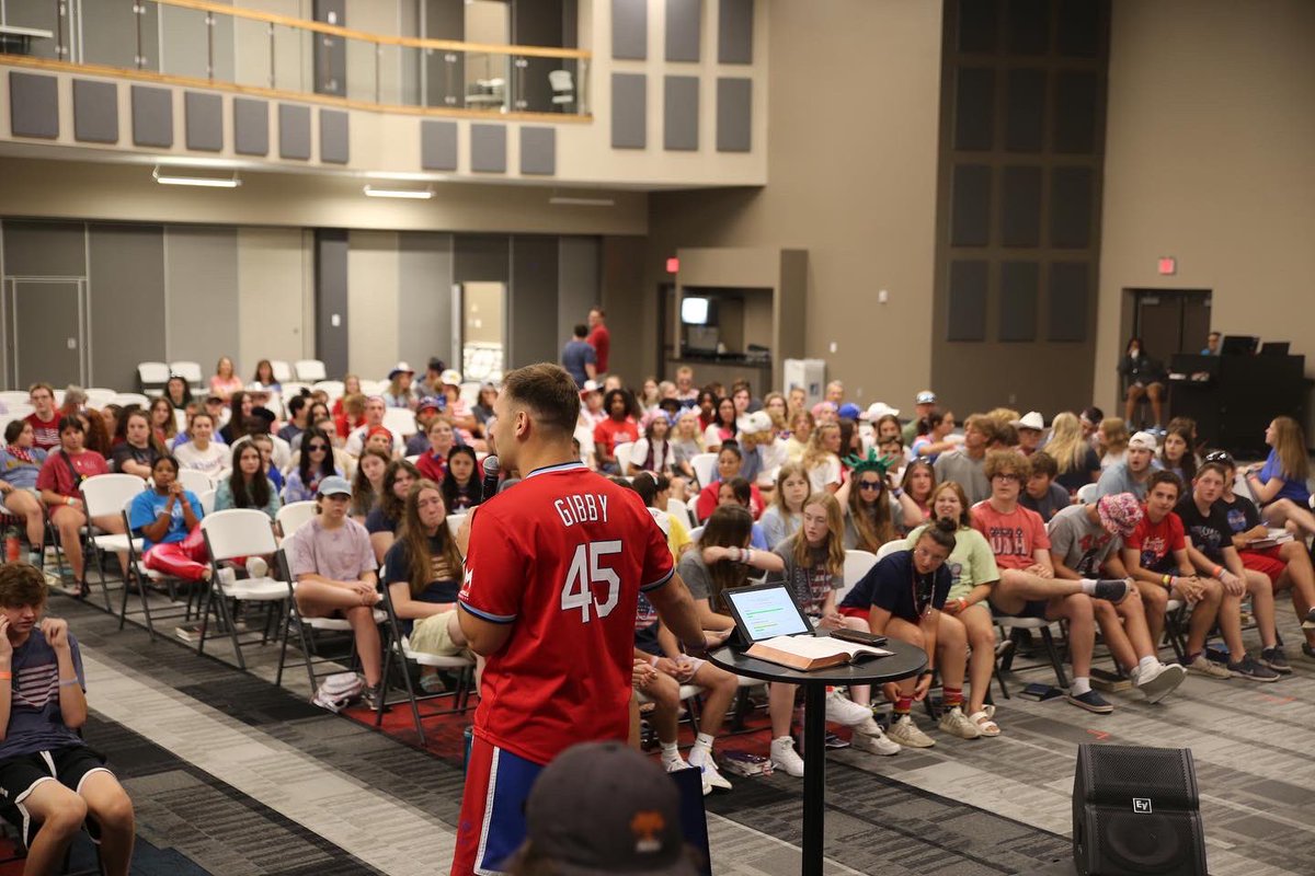 Join us for Midweek tonight at 6:30! We will start a new sermon series through the book of Ruth! We hope to see you there!
•
•
Bring a Bible and a friend!