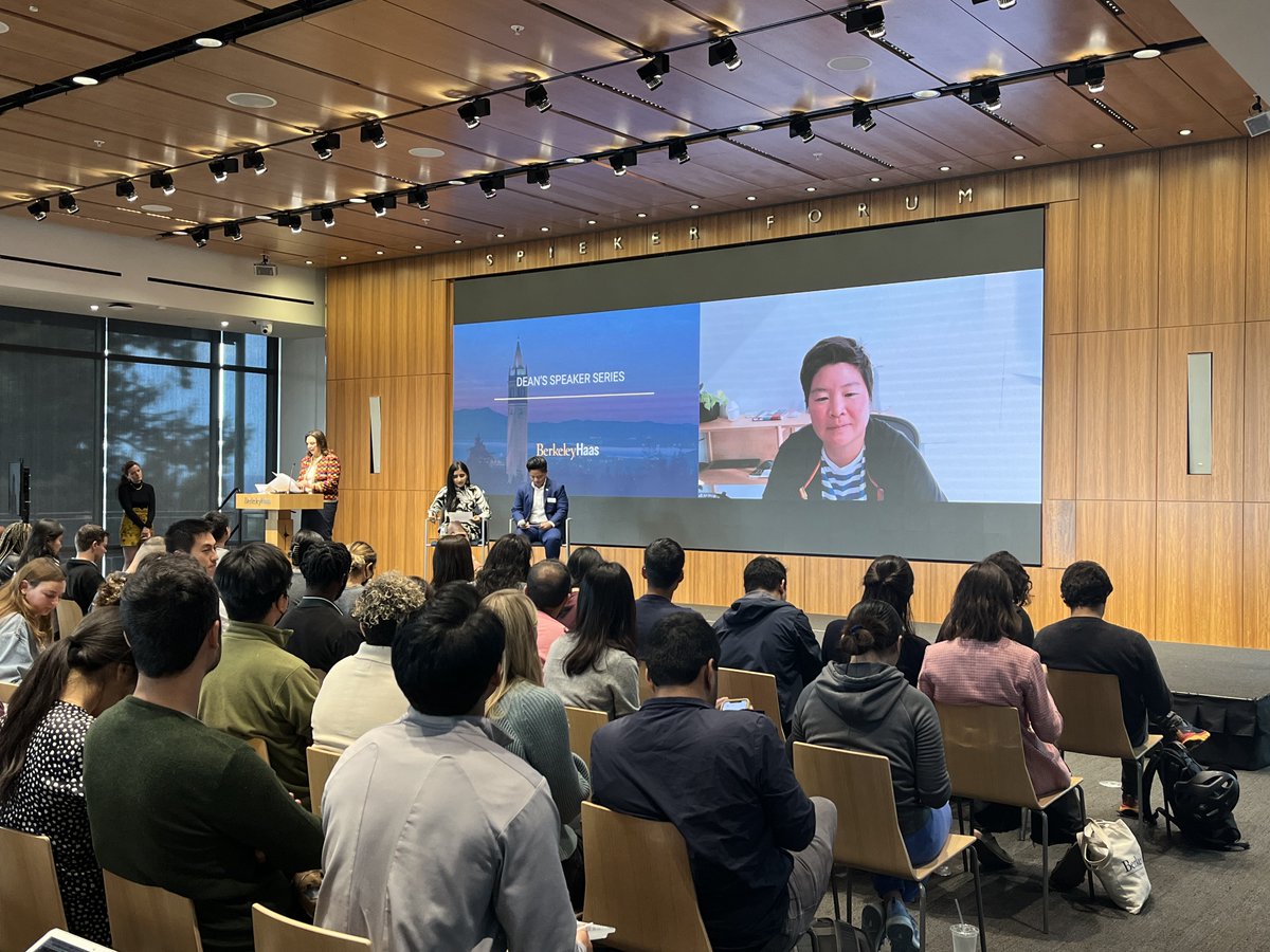 BerkeleyHaas's tweet photo. "The leaders I admire are learning personalities. They are willing to question everything they’ve done...They are willing to evolve as leaders." @Reddit COO Jen Wong #HaasTalks #StudentsAlways https://t.co/gECxOnIoQU