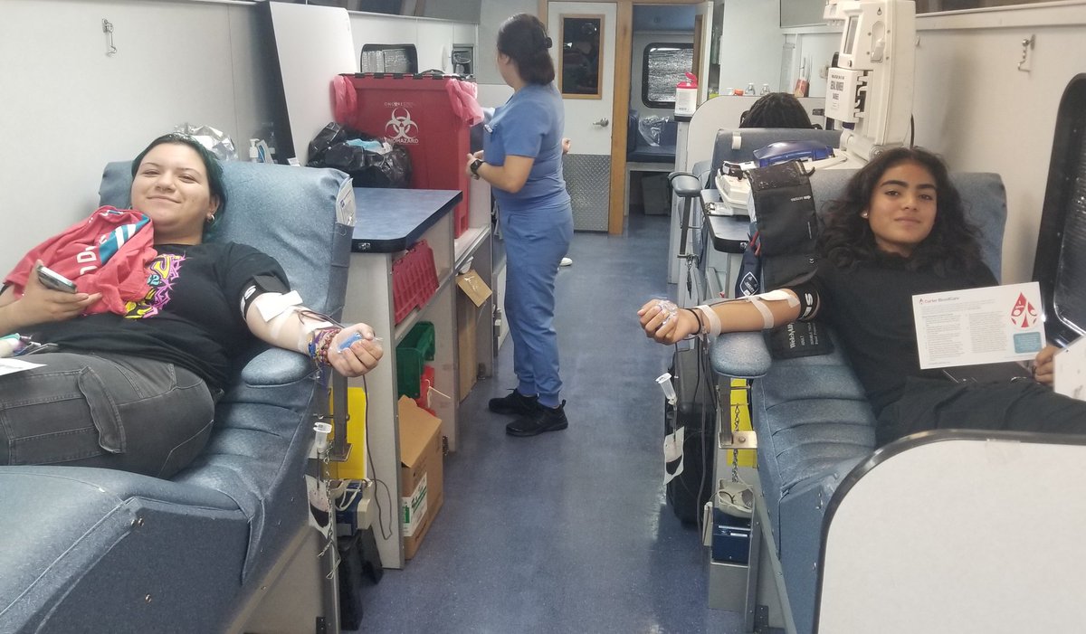 SBurnamMBA's tweet photo. Cedar Hill Collegiate HS Seniors recruit Donors for the Carter Blood Drive at Dallas College Cedar Valley Campus
@ptsachca
@jdedmun
@Collegiate_ch
@cedarhillisd
#whycte
@BPAconnect
@CarterBloodCare https://t.co/jDPveumFiU