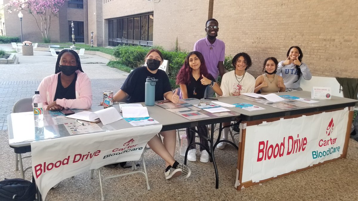 SBurnamMBA's tweet photo. Cedar Hill Collegiate HS Seniors recruit Donors for the Carter Blood Drive at Dallas College Cedar Valley Campus
@ptsachca
@jdedmun
@Collegiate_ch
@cedarhillisd
#whycte
@BPAconnect
@CarterBloodCare https://t.co/jDPveumFiU