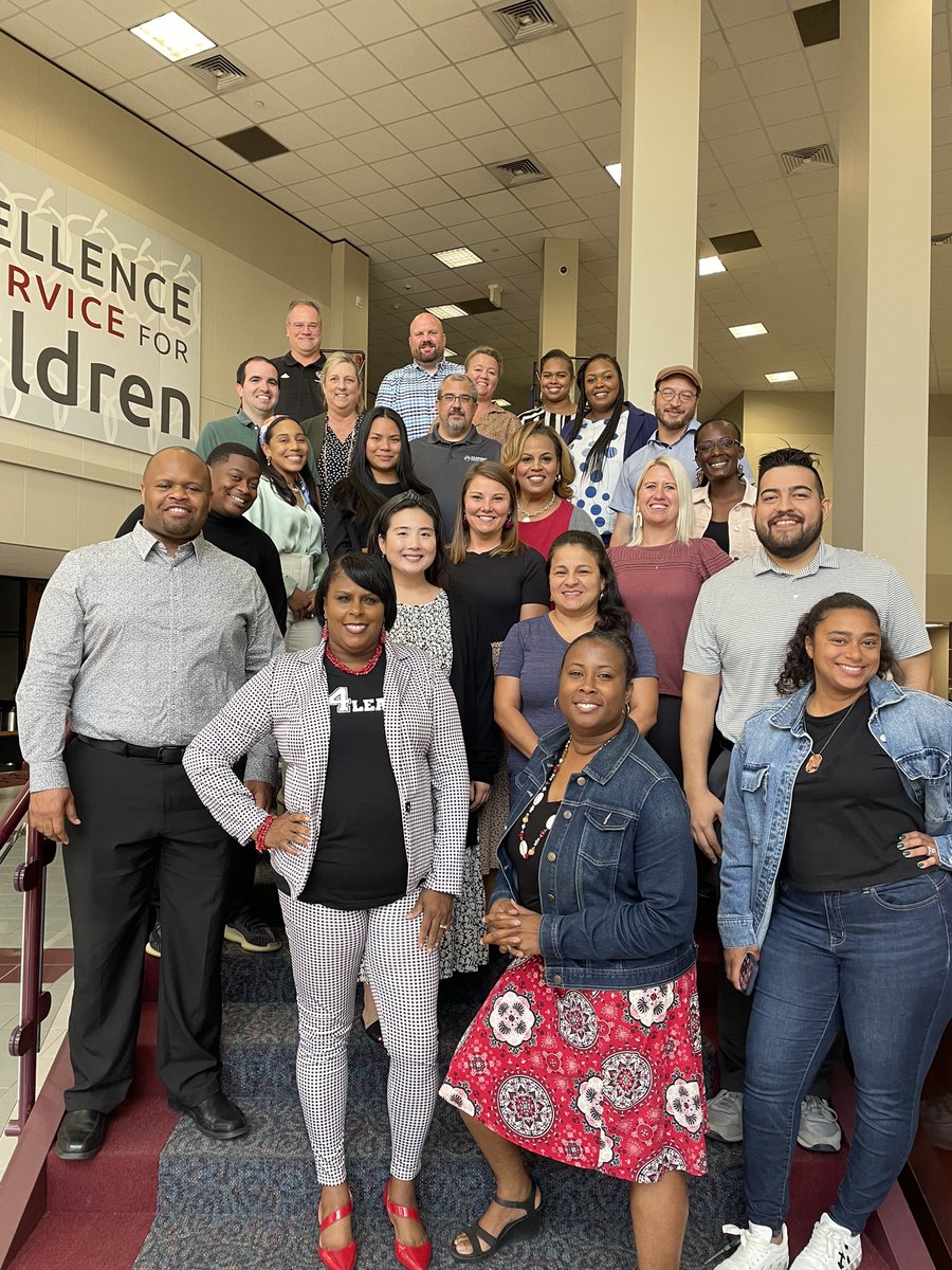 nicolewiens23's tweet photo. I had the pleasure of going to the AEL training this week. It was one of the best trainings I have been to in a while! Rachel is an amazing facilitator! I can’t wait to put what I learned into action! @R4Leaders @rachelwalex https://t.co/xpGe76lahO