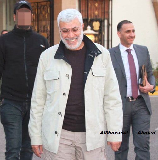 للحاج الشهيد ابو مهدي المهندس قاعدة جماهيرية عالية واتسعت اكثر حتى بعد استشهاده 😢

 #نحن_نرفع_صورتك