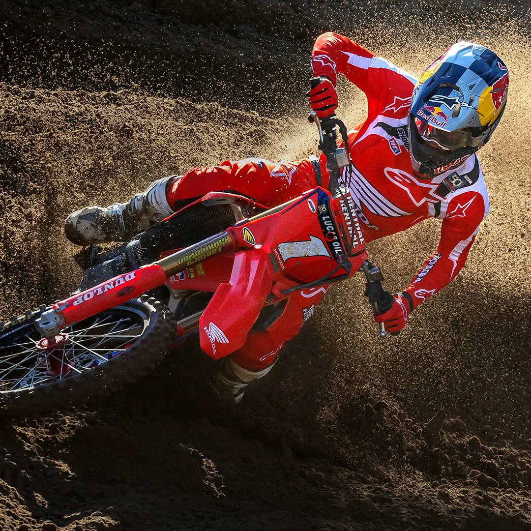 Parts Canada tweet media