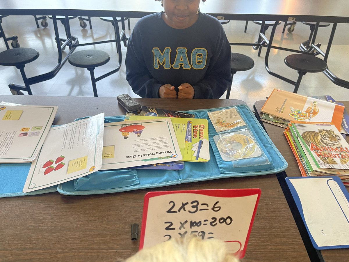 CissiKale's tweet photo. Mu Alpha Theta from Harrison working with our students on math during asp!  #hoyasgiveback #duegood https://t.co/ysnXD5QmXO