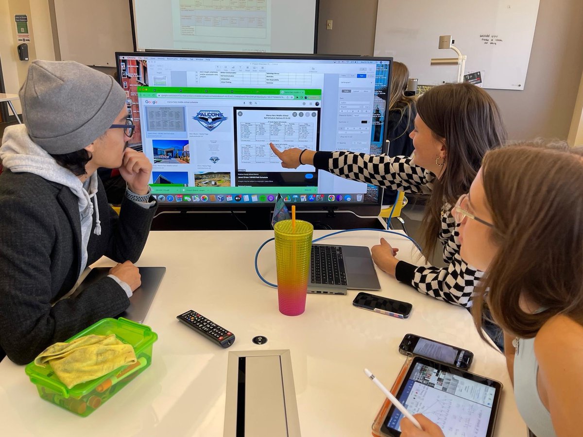 UNRCoEHD's tweet photo. NevadaTeach Project-Based Instruction learners are "plugged into" the College's new Teaching Lab! The Teaching Lab serves as a hub to accomplish teaching, research and service goals. #UNRCoEHD #WolfPack #NevadaTeach #PackPride #TeachingTechnology #TeachingLab #STEMEducation https://t.co/Q611gLfuNY