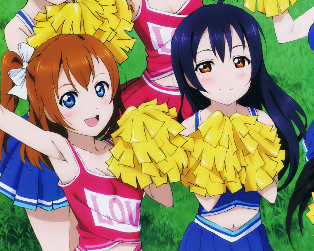 DailyHonoUmi's tweet photo. cheerleaders🧡💙 https://t.co/LW7tYoZJqB