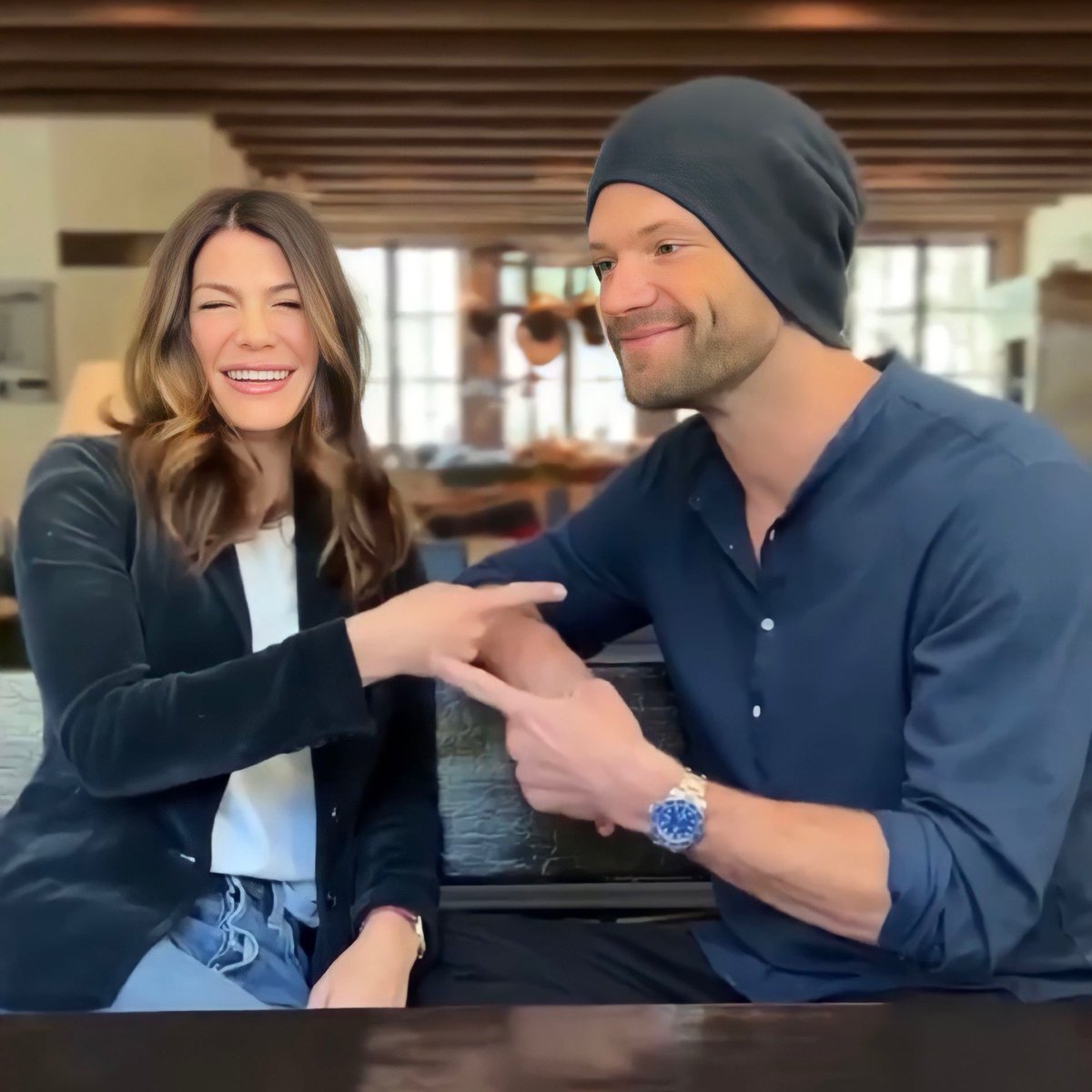 Winchester67Jes's tweet photo. She’s just so adorable #genpadalecki #SPNFamily #nowandgen 💕 https://t.co/C9tpOGiI3C