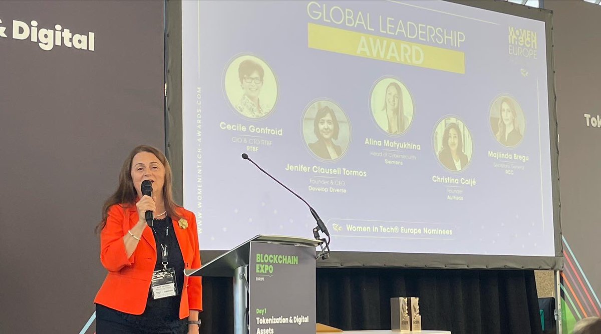 Another superstar moment🌟Teuta Sahatqija, the Women In Tech 🇽🇰Chapter Ambassador, was selected to present the #Leadership Award at the Women In Tech ceremony! Her dedication towards leadership roles for 20 years meant that she was handpicked to present a prestigious award. 🚀