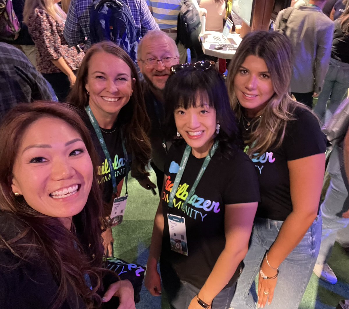 Shirlene Chow (@shirlenechow) on Twitter photo LOVE being back in person again with this incredible #trailblazercommunity Trailblazer Connect & Pathfinder team ❤️ #DF22 Thank you <a href="/Dreamforce/">Dreamforce</a> for the family reunion! LOVE being back in person again with this incredible #trailblazercommunity Trailblazer Connect & Pathfinder team ❤️ #DF22 Thank you <a href="/Dreamforce/">Dreamforce</a> for the family reunion!