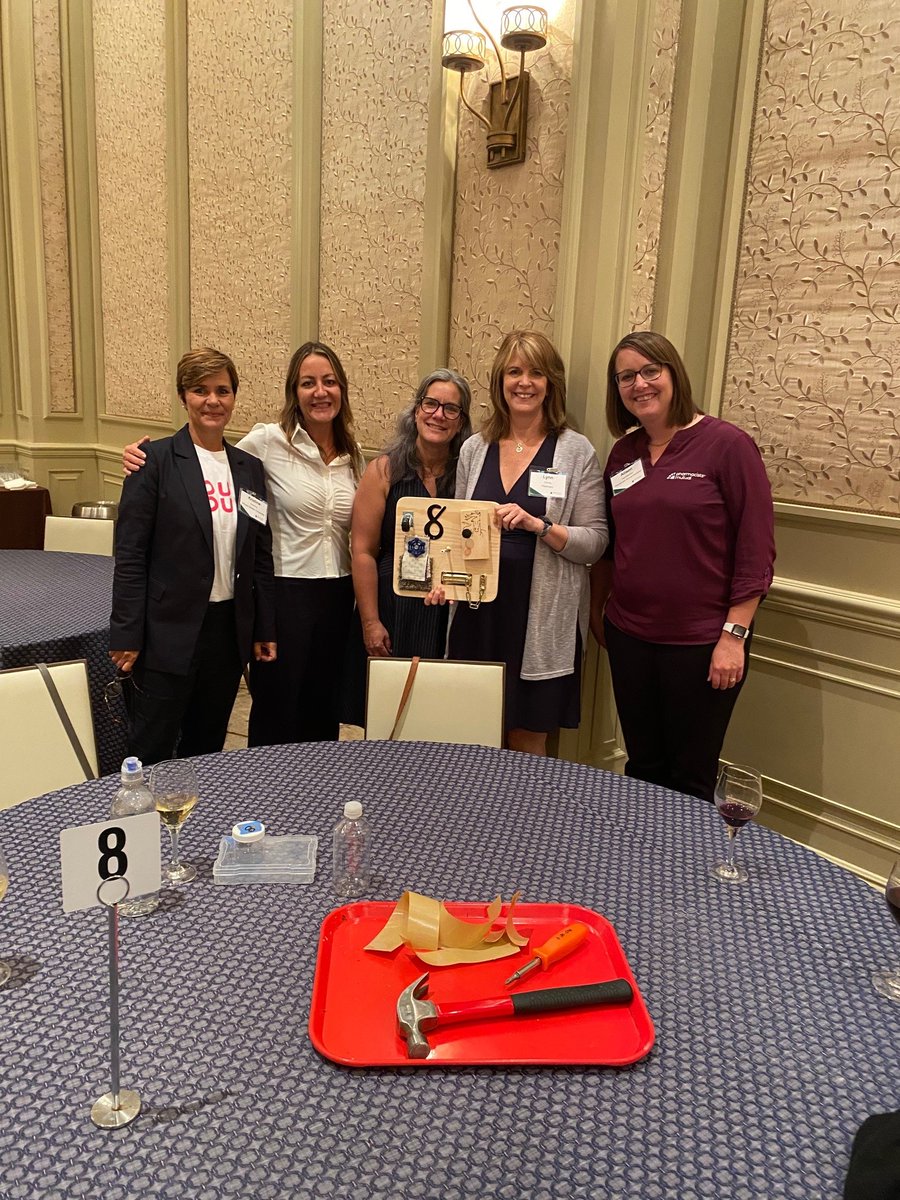 MedmarcIns's tweet photo. In light of #WorldAlzheimersDay, we wanted to share a highlight from @MedmarcIns's recent Broker Meeting. We got together for a networking event and worked as teams to make memory boards aka sensory boards. 

Thank you to our attendees for partaking in this special project! https://t.co/4VbPXgrSLa