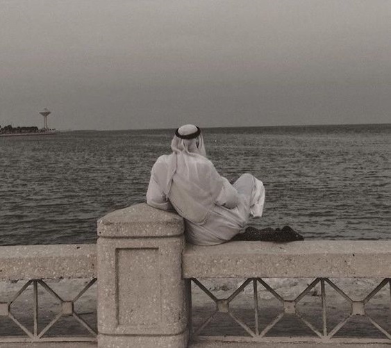 SAsocietynews's tweet photo. راحة البال تحتاج شيئين : 
الصمت ، والكثير من التغافل https://t.co/Gh9FHm0rRx