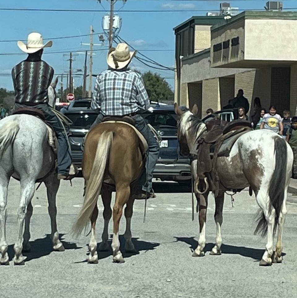 At the pickup line at middle school today 😁
