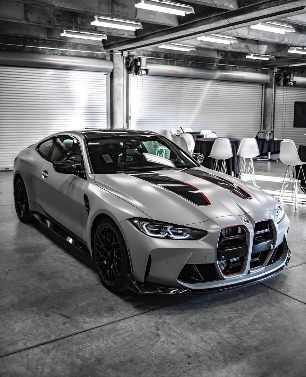 BMWHOUSE_'s tweet photo. BMW M4 CSL 🐺 https://t.co/AuQCvkffx0